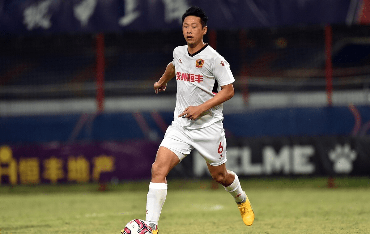 黑龙江毅腾客场大败，保级形势严峻