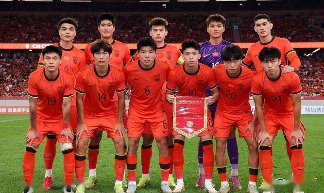 亚洲球队战胜强敌，创造历史性胜利的简单介绍