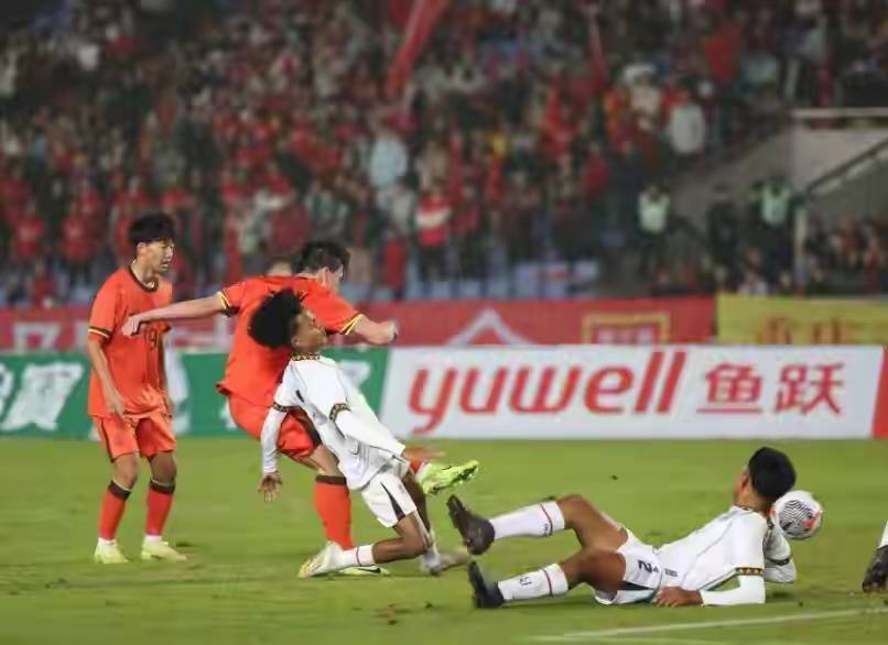 亚洲球队战胜强敌，创造历史性胜利的简单介绍