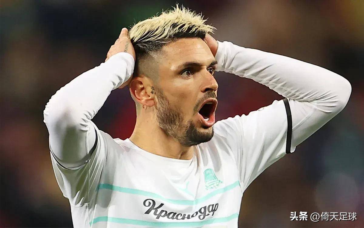 欧洲足球赛场情绪高涨，明星球员备战加急的简单介绍