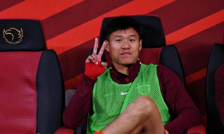 转会谣言风起云涌，球员或许面临转会命运的简单介绍